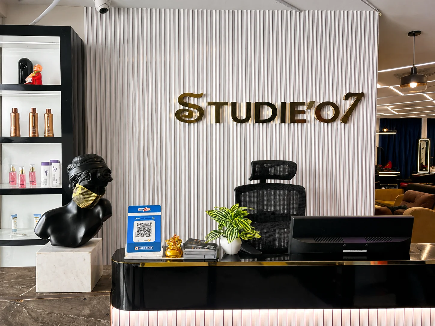Studieo7 Thalambur complete salon services
